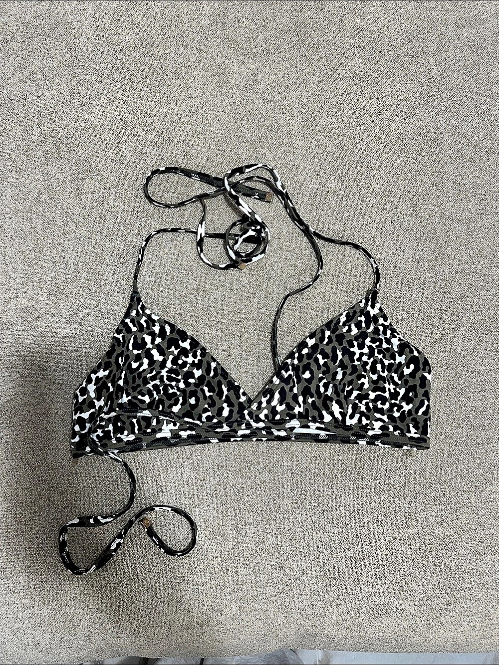 Camo Print Bikini Top in Black & White Like New
